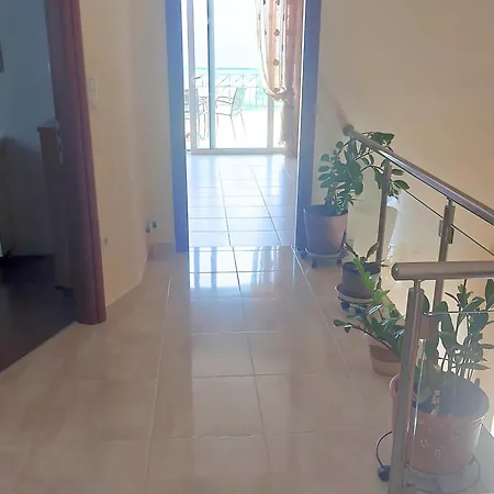 Blue Sunrise House - 230m From Villa *