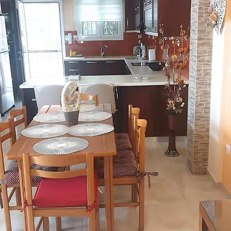 Blue Sunrise House - 230m From Villa *
